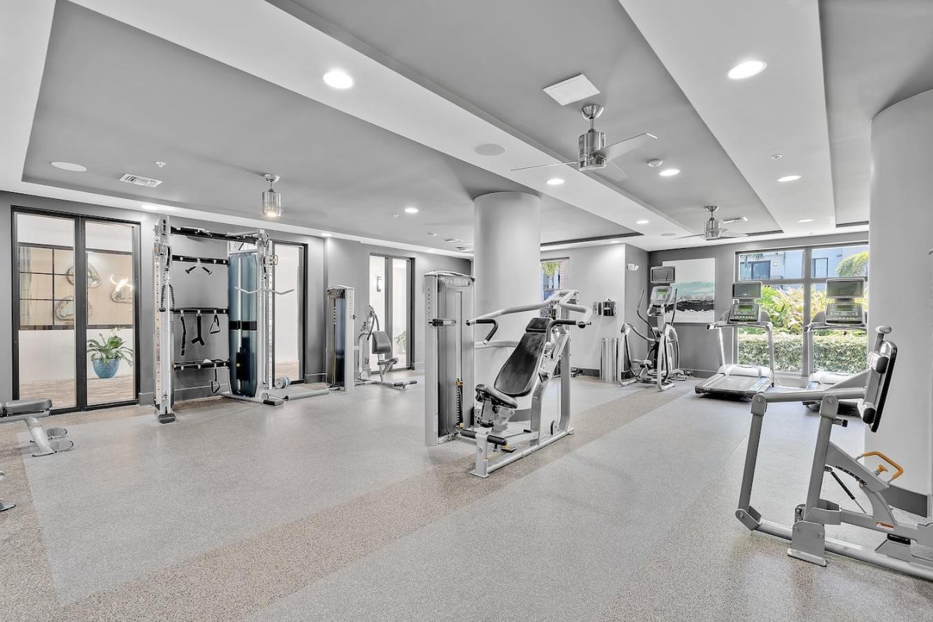 Cozy Retreat 2 Bedroom Hideaway Moments From The Sand Boynton Beach Luaran gambar
