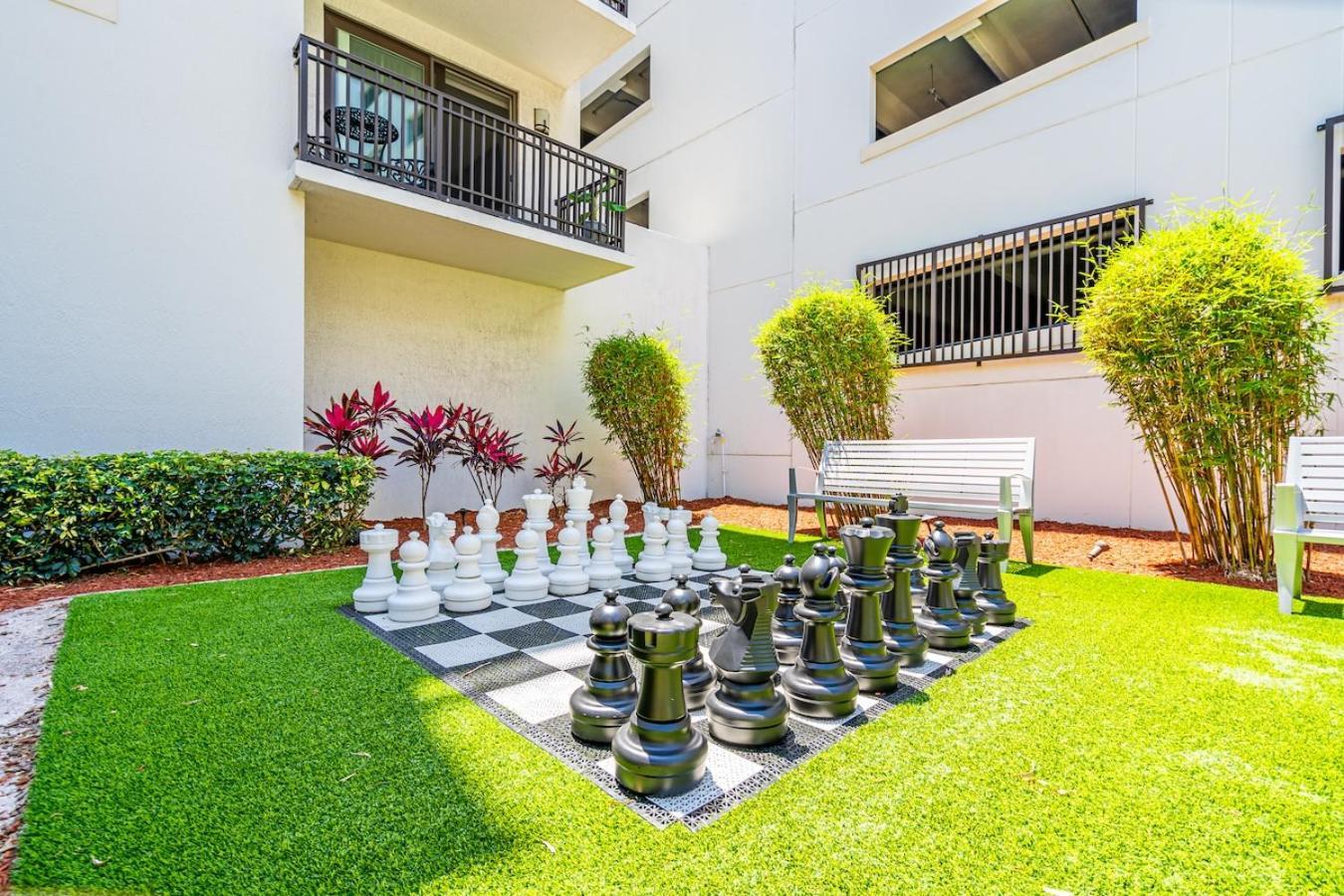 Cozy Retreat 2 Bedroom Hideaway Moments From The Sand Boynton Beach Luaran gambar