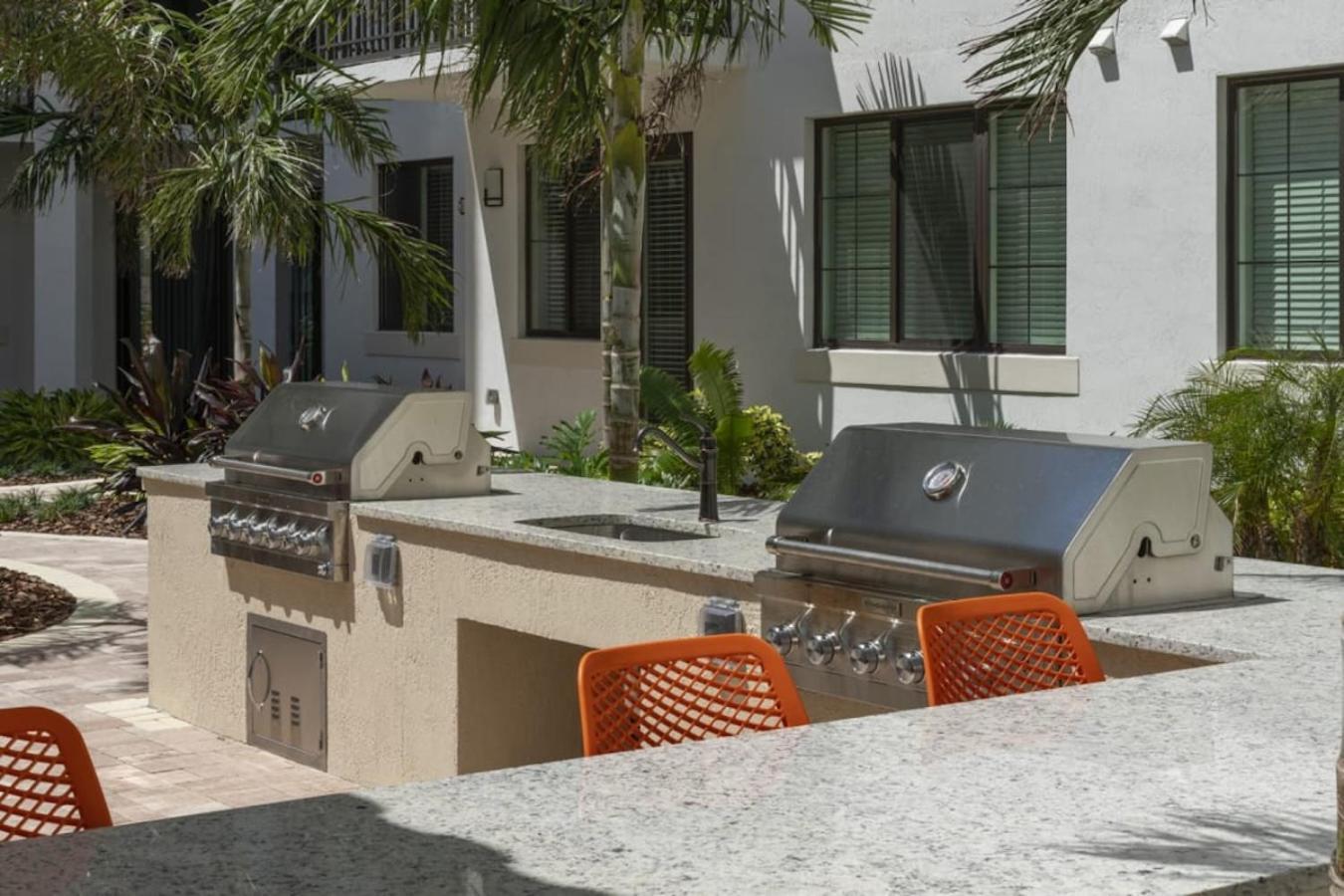 Cozy Retreat 2 Bedroom Hideaway Moments From The Sand Boynton Beach Luaran gambar